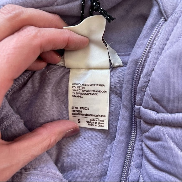 Avalanche Sequim 1/4 Zip Quilted Pullover Sweatshirt Purple Size Small NWT - Picture 5 of 5